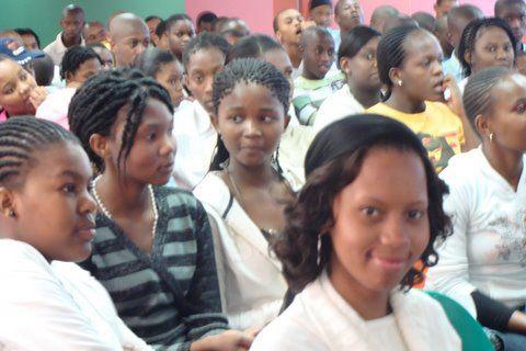 4 South Africa.jpg - 30 January 2010South Africa: There are now 200 students at Maharishi Invincibility Institute in Johannesburg, 70 of whom are Yogic Flyers and 130 are practising Transcendental Meditation.